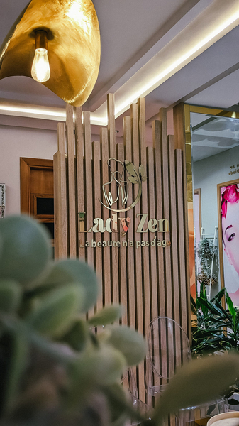 Photo de couverture de Lady zen - Centre de beauté